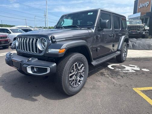 granite crystal metallic clearcoat 2026 Jeep Wrangler 4-Door Sahara 4x4