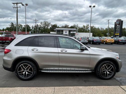 2019 Mercedes-Benz GLC 300 Base 4MATIC