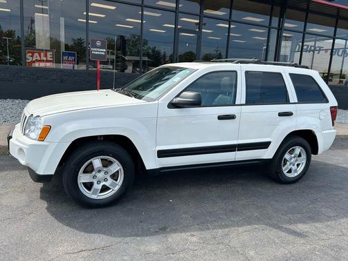 2005 Jeep Grand Cherokee Laredo
