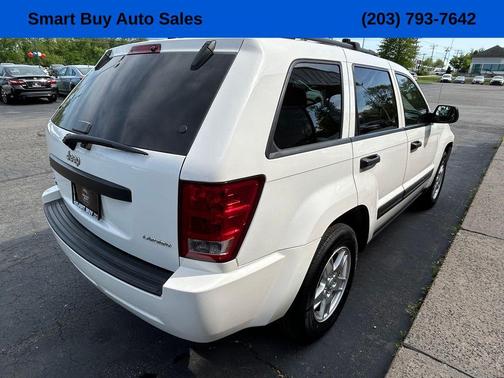 2005 Jeep Grand Cherokee Laredo