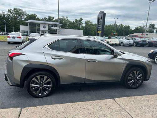 2021 Lexus UX 200 F Sport