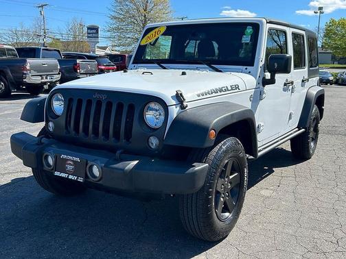 Bright White Clearcoat 2016 Jeep Wrangler Unlimited Sport