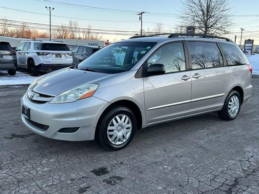2006 Toyota Sienna CE