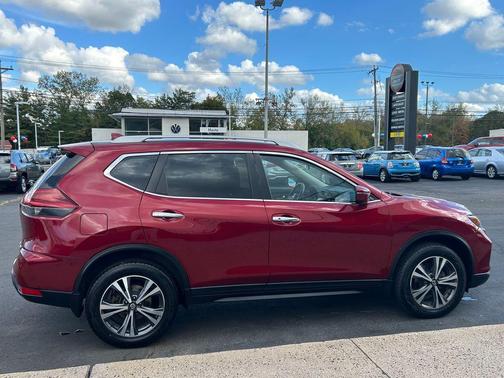 2019 Nissan Rogue SV