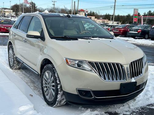 2015 Lincoln MKX Base