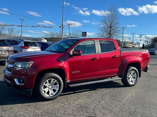 Cajun Red Tintcoat 2018 Chevrolet Colorado LT
