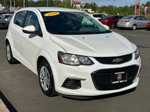 2020 Chevrolet Sonic LT