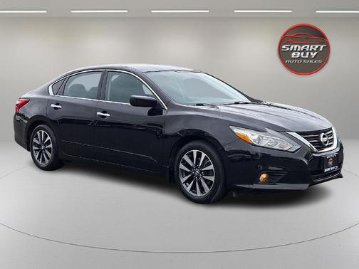 Black 2016 Nissan Altima 2.5 SV