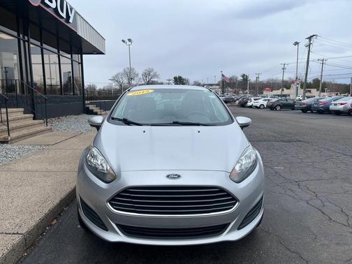 2015 Ford Fiesta SE