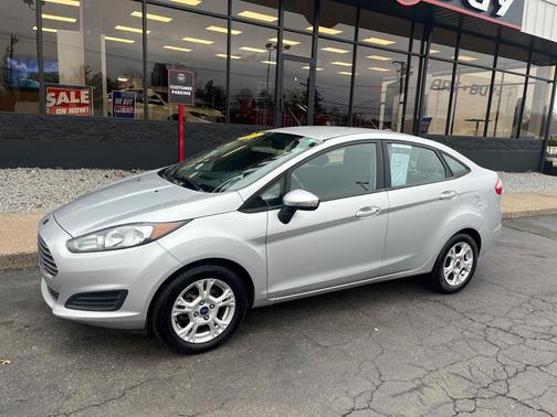 2015 Ford Fiesta SE