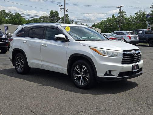 Blizzard Pearl 2016 Toyota Highlander XLE