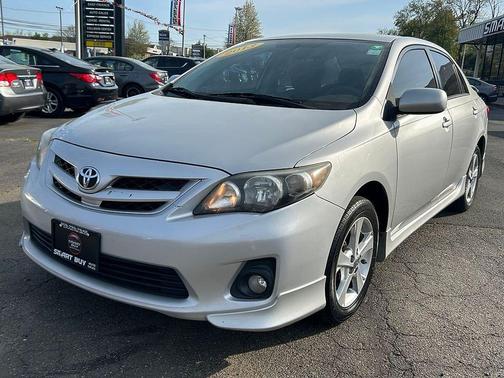 Classic Silver Metallic 2013 Toyota Corolla S