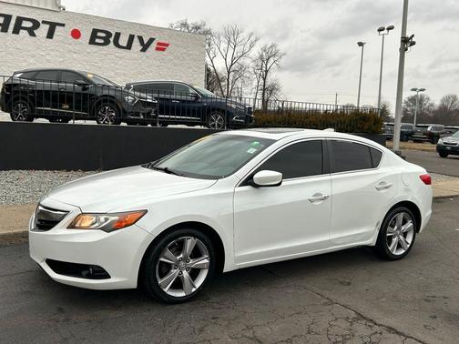 2014 Acura ILX 2.0L Technology