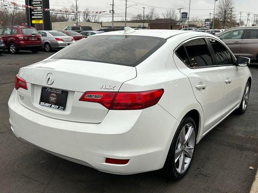 2014 Acura ILX 2.0L Technology