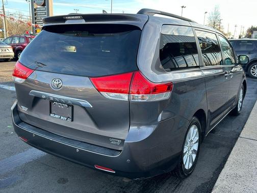 2012 Toyota Sienna Limited