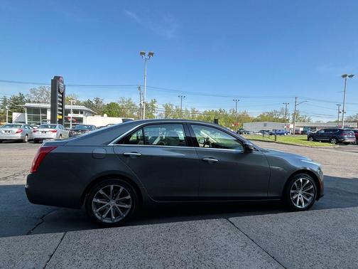 2016 Cadillac CTS 2.0L Turbo Luxury