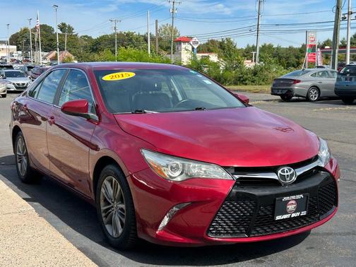 2015 Toyota Camry SE