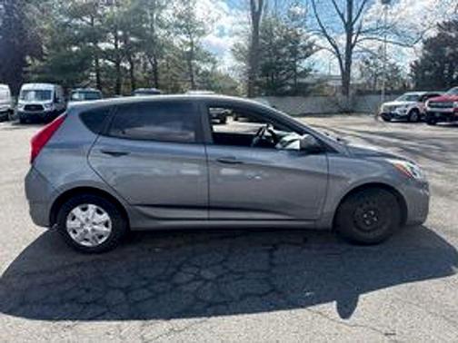 Triathlon Gray 2016 Hyundai Accent SE