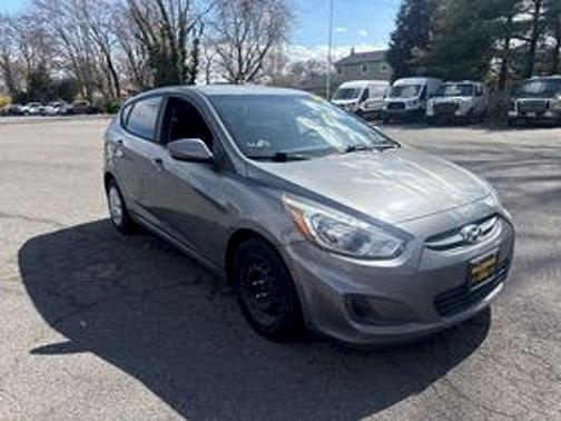 Triathlon Gray 2016 Hyundai Accent SE