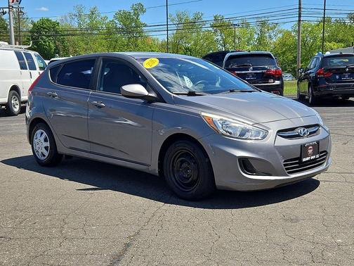 Triathlon Gray 2016 Hyundai Accent SE