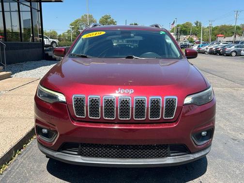 2019 Jeep Cherokee Latitude