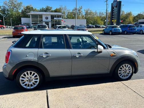 2015 MINI Hardtop Cooper