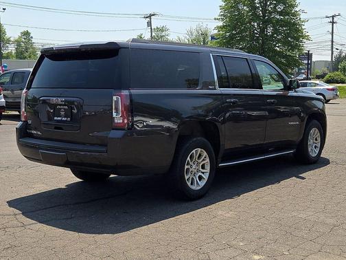 Iridium Metallic 2018 GMC Yukon XL SLT