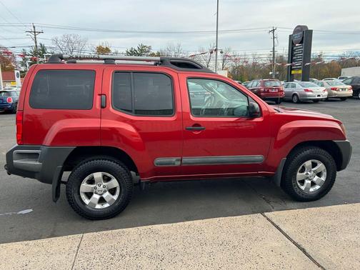 2012 Nissan Xterra S