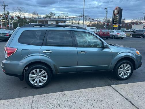2011 Subaru Forester 2.5X Premium