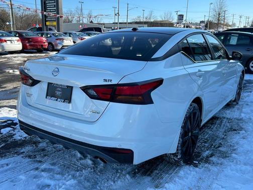 2020 Nissan Altima 2.5 SR