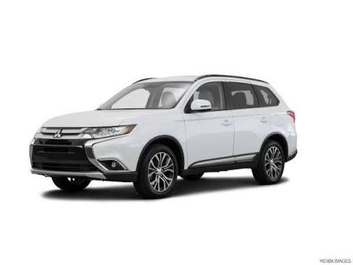 2016 Mitsubishi Outlander SE