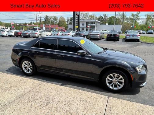 2015 Chrysler 300 Limited