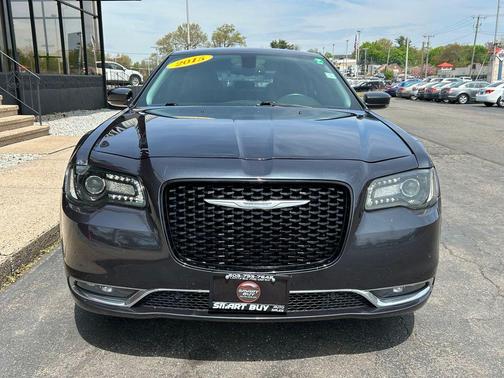 2015 Chrysler 300 Limited