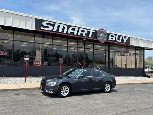2015 Chrysler 300 Limited
