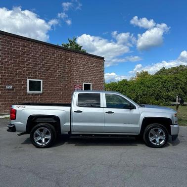 2018 Chevrolet Silverado 1500 Custom