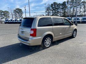 2015 Chrysler Town & Country Touring