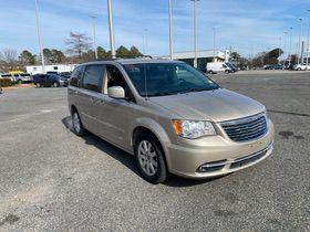 2015 Chrysler Town & Country Touring