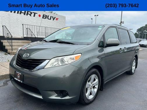 2014 Toyota Sienna LE