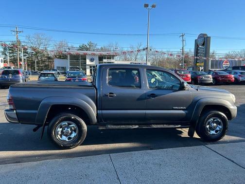 2013 Toyota Tacoma Base