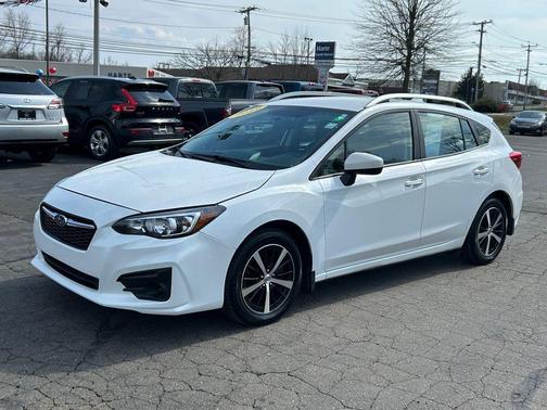 2019 Subaru Impreza 2.0i Premium