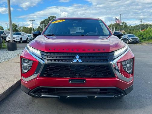 2023 Mitsubishi Eclipse Cross LE
