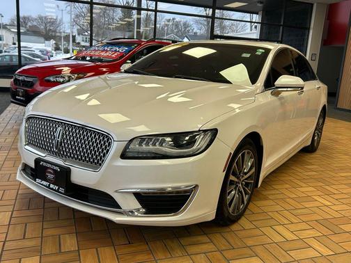 2018 Lincoln MKZ Select
