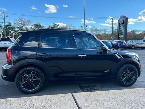 2012 MINI Cooper S Countryman Base