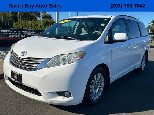 2014 Toyota Sienna XLE