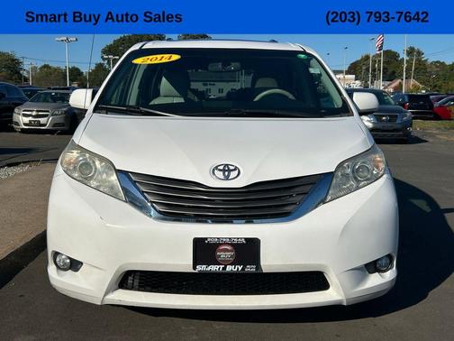 2014 Toyota Sienna XLE