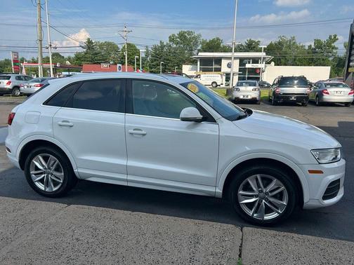 2016 Audi Q3 2.0T Premium Plus