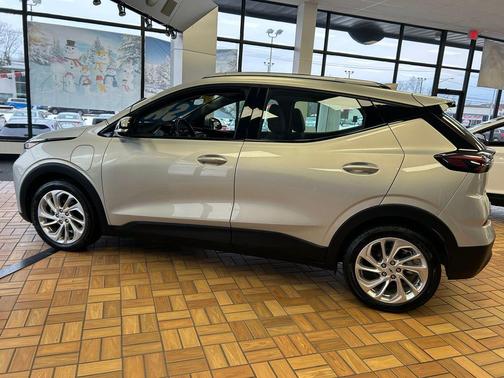 2022 Chevrolet Bolt EUV LT