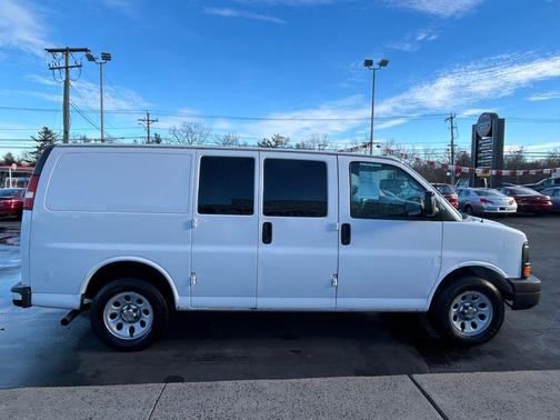 2013 Chevrolet Express 1500 Work Van