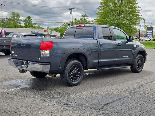 Gray 2008 Toyota Tundra SR5