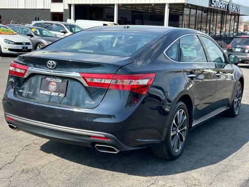 Blue 2016 Toyota Avalon XLE Plus